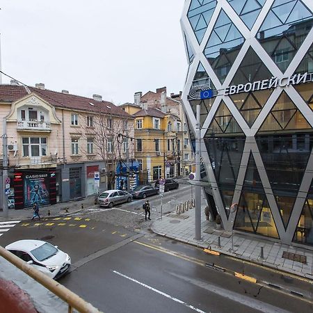 Elegant 2Bdr Apartment With A Balcony Sofia Exterior photo