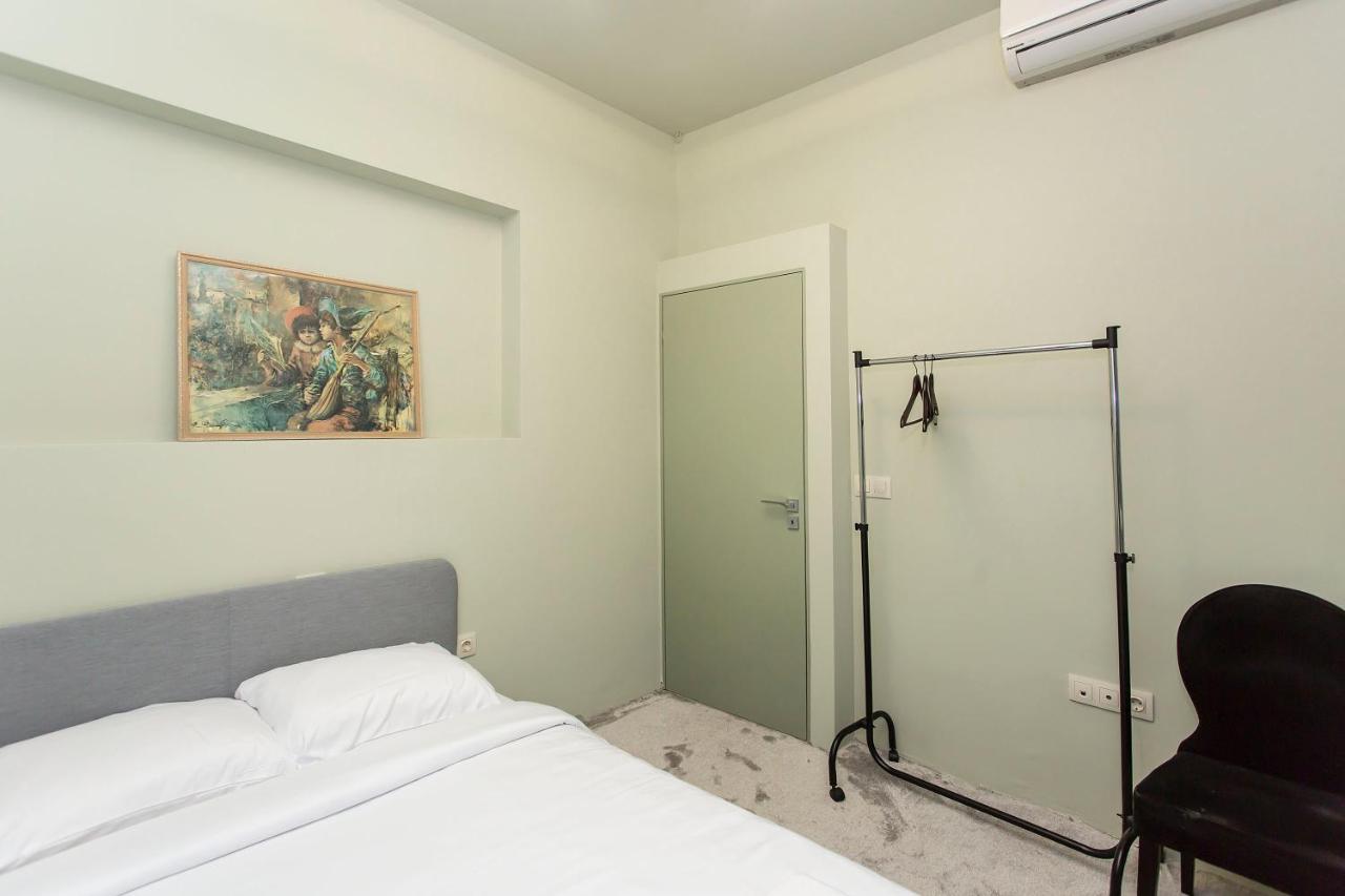 Elegant 2Bdr Apartment With A Balcony Sofia Exterior photo