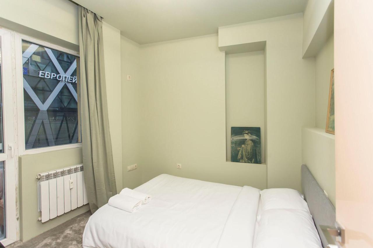 Elegant 2Bdr Apartment With A Balcony Sofia Exterior photo